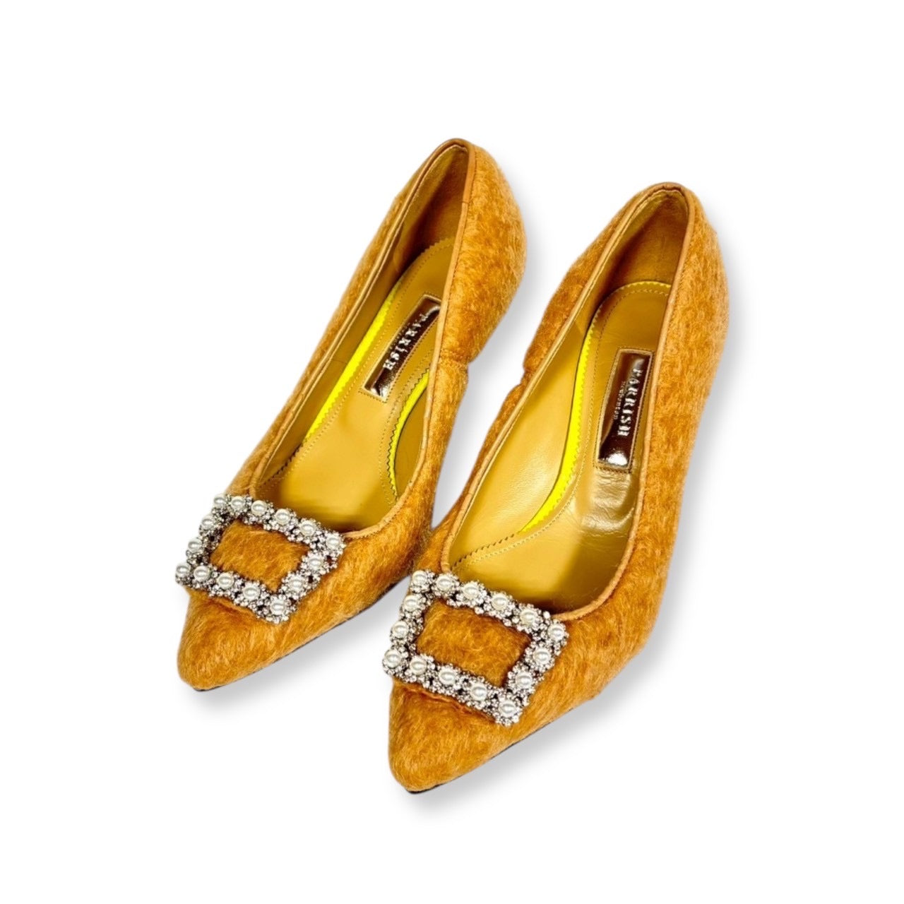 新品未使用⭐︎バンタンパリッシュ 花柄刺繍リボン付きパンプス レッド 23.5 新品未使用⭐︎バンタンパリッシュ 花柄刺繍リボン付きパンプス